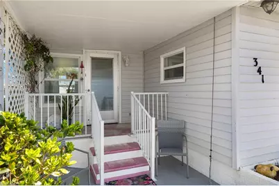 341 Mattie Ave, Fort Myers, FL 33908 - Photo 4