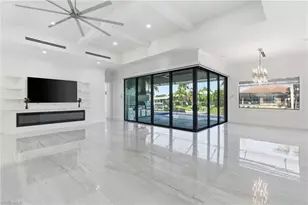 1109 Lenox Ct, Cape Coral, FL 33904 - Photo 14