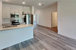 3106-3108 SE Santa Barbara Pl, Cape Coral, FL 33904 - Photo 4