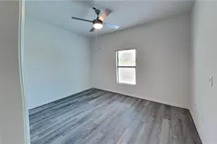 3106-3108 SE Santa Barbara Pl, Cape Coral, FL 33904 - Photo 12