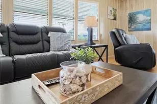 16209 Asheboro Ct, Fort Myers, FL 33908 - Photo 8