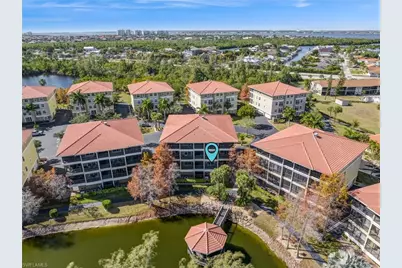 10061 Lake Cove Dr #102, Fort Myers, FL 33908 - Photo 2