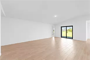 2905 NE 4th Ave, Cape Coral, FL 33909 - Photo 4