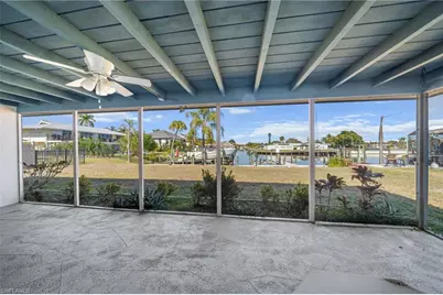 405 Bayshore Dr, Cape Coral, FL 33904 - Photo 20