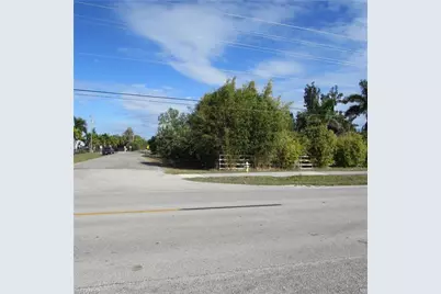 8390 Stringfellow Rd, Saint James City, FL 33956 - Photo 22