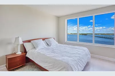2090 W First St #1810, Fort Myers, FL 33901 - Photo 18