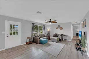 2506 SE 8th Ave, Cape Coral, FL 33904 - Photo 4