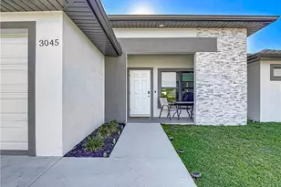 3045 E Briarwood Cir, Labelle, FL 33935 - Photo 1