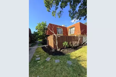 5223 Cedarbend Dr #1, Fort Myers, FL 33919 - Photo 1