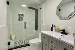 1104 SE 8th St, Cape Coral, FL 33990 - Photo 10