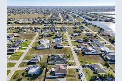 1317 NW 9th Ter, Cape Coral, FL 33993 - Photo 8