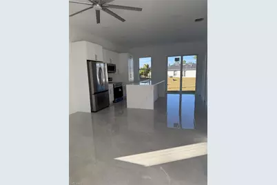 1037 Macy St E, Lehigh Acres, FL 33974 - Photo 4