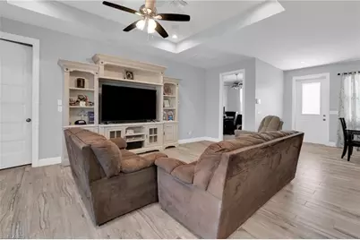 1113 Elegans St E, Lehigh Acres, FL 33974 - Photo 14