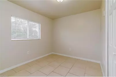 427 Vanetta Dr, Lehigh Acres, FL 33972 - Photo 6