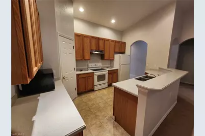 14752 Calusa Palms Dr #202, Fort Myers, FL 33919 - Photo 6