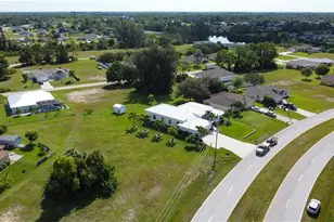 4239 E Gator Cir, Cape Coral, FL 33909 - Photo 10