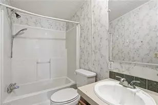 580 Brittany Ln, Labelle, FL 33935 - Photo 16