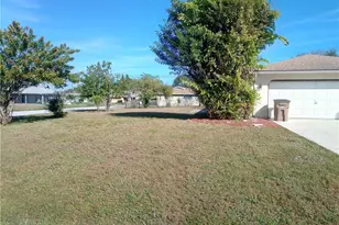 1405 SE 34th Terrace, Cape Coral, FL 33904 - Photo 2