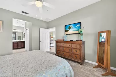 9941 Periwinkle Preserve Ln #106, Fort Myers, FL 33919 - Photo 16