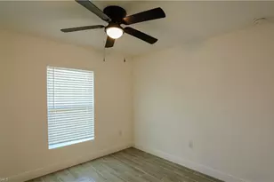 915 Graystone Ave, Lehigh Acres, FL 33974 - Photo 14