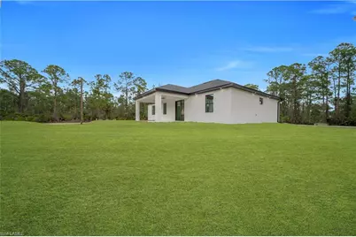 2023 Canton Ave, Alva, FL 33920 - Photo 18