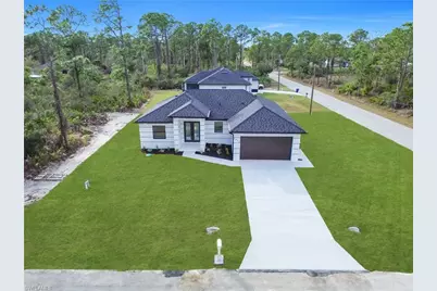 2023 Canton Ave, Alva, FL 33920 - Photo 2