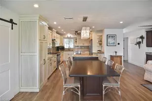 4299 Island Cir, Fort Myers, FL 33919 - Photo 20