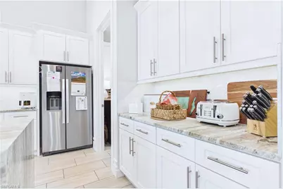 3302 NW 18th St, Cape Coral, FL 33993 - Photo 8