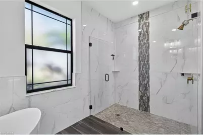 332 SW 26th St, Cape Coral, FL 33914 - Photo 16