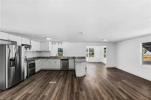 13651 Grackle Dr, Fort Myers, FL 33908 - Photo 12