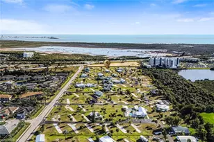 13651 Grackle Dr, Fort Myers, FL 33908 - Photo 28