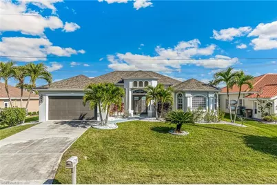2313 SE 19th Pl, Cape Coral, FL 33990 - Photo 4