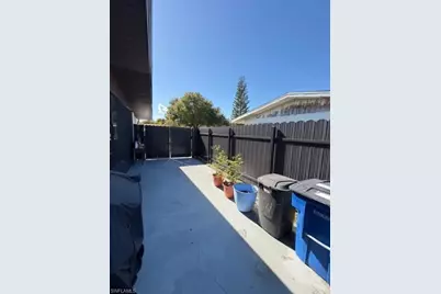 40 Victoria Dr, North Fort Myers, FL 33917 - Photo 36