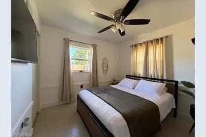 40 Victoria Dr, North Fort Myers, FL 33917 - Photo 28