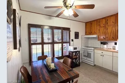 40 Victoria Dr, North Fort Myers, FL 33917 - Photo 12