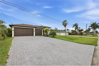 2608 SW 26th Ter, Cape Coral, FL 33914 - Photo 4