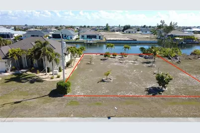 1433 NW 41st Pl, Cape Coral, FL 33993 - Photo 8