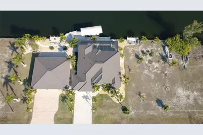 1433 NW 41st Pl, Cape Coral, FL 33993 - Photo 18