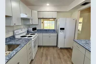 1356 Myerlee Country Club Blvd #2, Fort Myers, FL 33919 - Photo 8