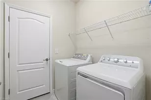 4025 E Hampton Cir, Alva, FL 33920 - Photo 24