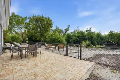 1806 Ibis Ln E, Sanibel, FL 33957 - Photo 32