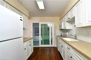 13 Hamlin Ct, Lehigh Acres, FL 33936 - Photo 12