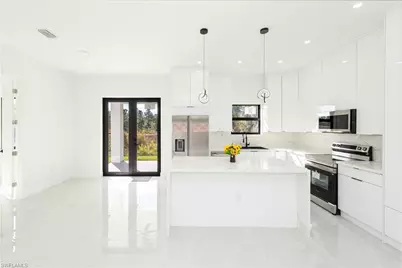 922 Sunrise Blvd, Lehigh Acres, FL 33974 - Photo 14