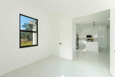 922 Sunrise Blvd, Lehigh Acres, FL 33974 - Photo 32