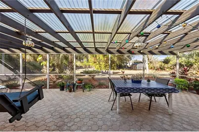 1115 Hibiscus Ave, Lehigh Acres, FL 33972 - Photo 32