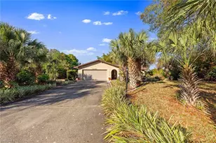 1115 Hibiscus Ave, Lehigh Acres, FL 33972 - Photo 2