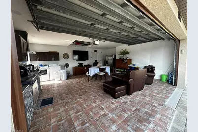 3315 37th St SW, Lehigh Acres, FL 33976 - Photo 12