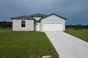 2009 Inglewood Cir, Labelle, FL 33935 - Photo 2