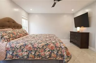 328 SW 19th Terrace, Cape Coral, FL 33991 - Photo 34