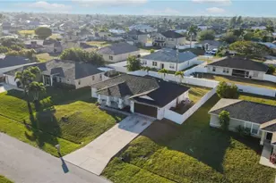 328 SW 19th Terrace, Cape Coral, FL 33991 - Photo 8